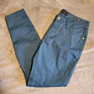 Tahari skinny jeans, size 6/28, dark teal